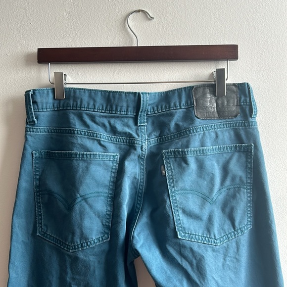 Blue Levi’s Pants Size 32 - Picture 4 of 10